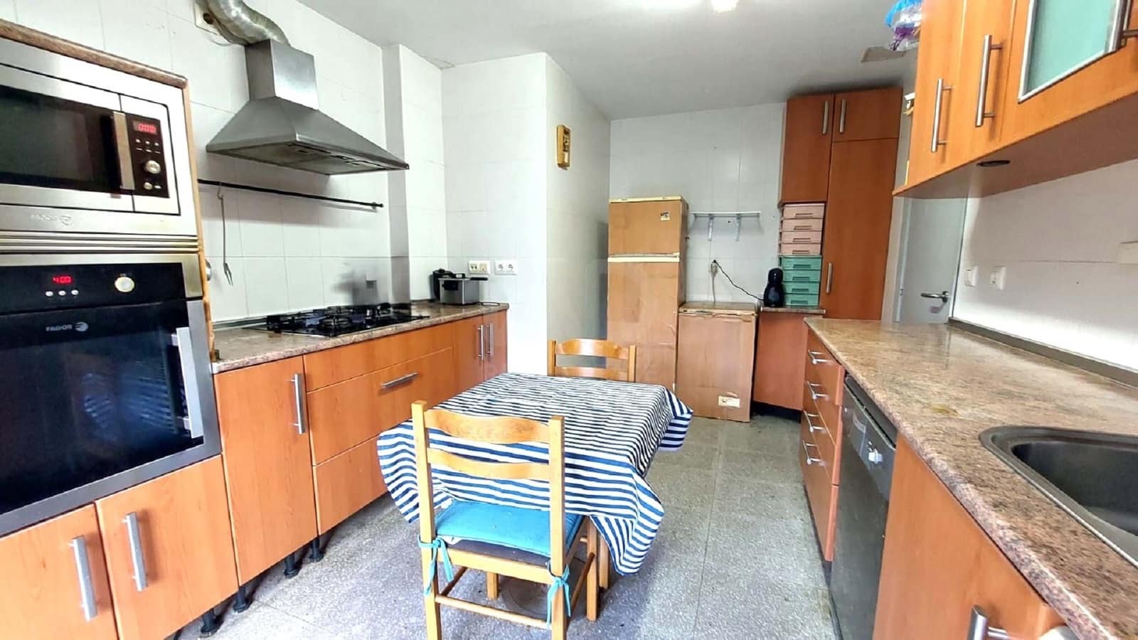 4 camera da letto Appartamento in vendita in Tarragona citta con garage - 182.000 € (Rif: 9991289)