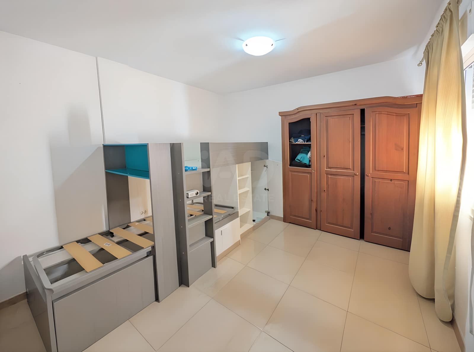 Apartamento de 2 habitaciones en Santa Cruz de Tenerife en venta con garaje - 157.000 € (Ref: 9991297)