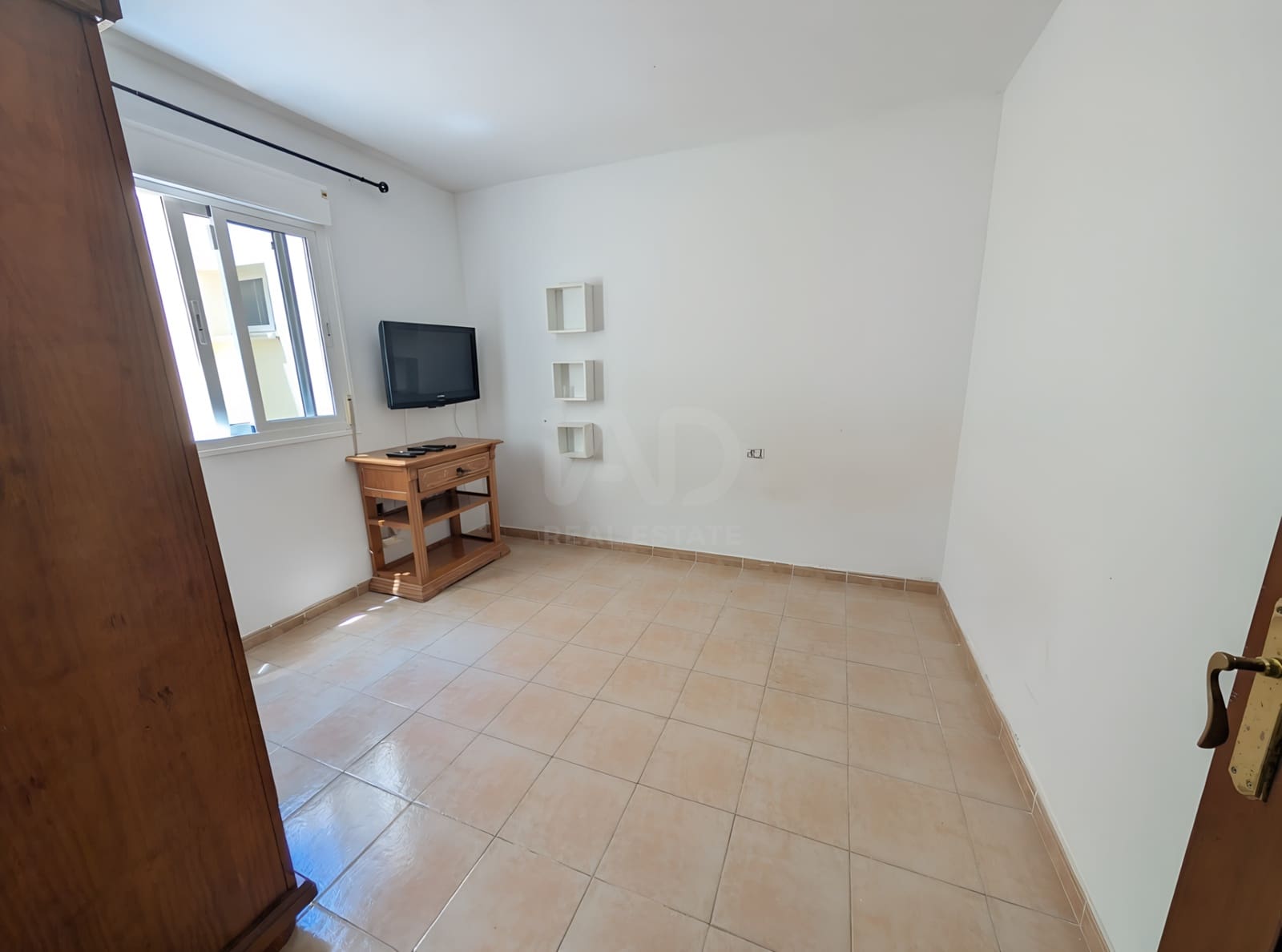 Apartamento de 2 habitaciones en Santa Cruz de Tenerife en venta con garaje - 157.000 € (Ref: 9991297)