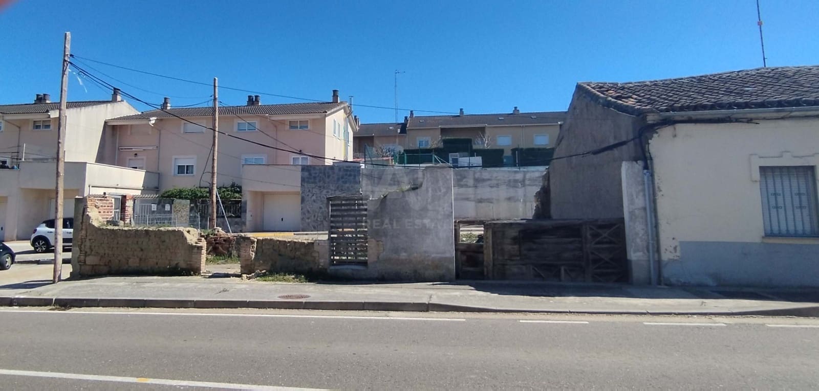 Tontti myytävänä paikassa Salamanca kaupunki - 30 000 € (Ref: 9991301)