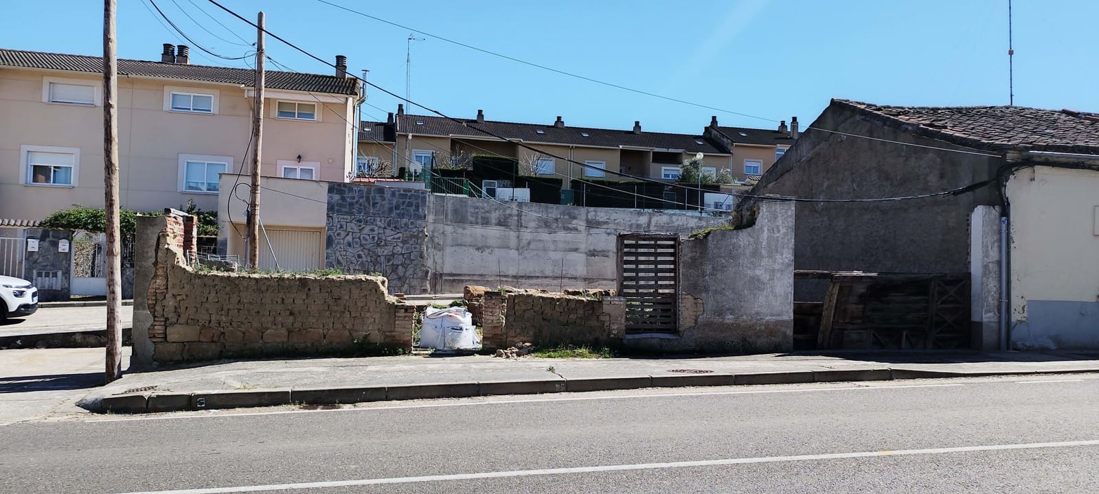 Tontti myytävänä paikassa Salamanca kaupunki - 30 000 € (Ref: 9991301)