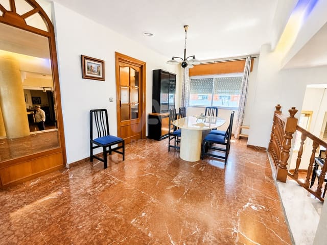 Comercial para venda em Zarandona, Múrcia cidade - 1 325 000 € (Ref: 9991302)