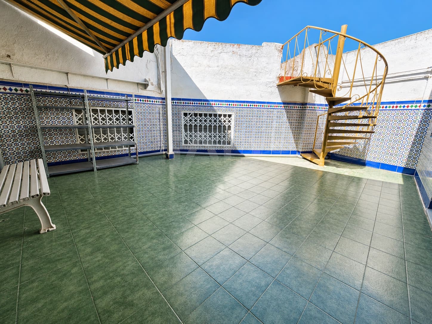 Comercial para venda em Murcia cidade - 1 325 000 € (Ref: 9991302)