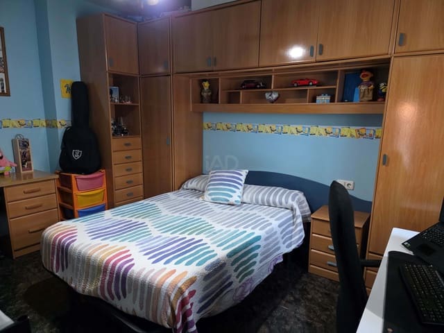 4 camera da letto Casa in vendita in Calasparra con garage - 138.500 € (Rif: 9991303)