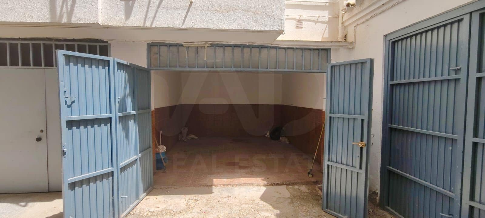 Garagem para venda em Sevilha cidade - 18 000 € (Ref: 9991307)