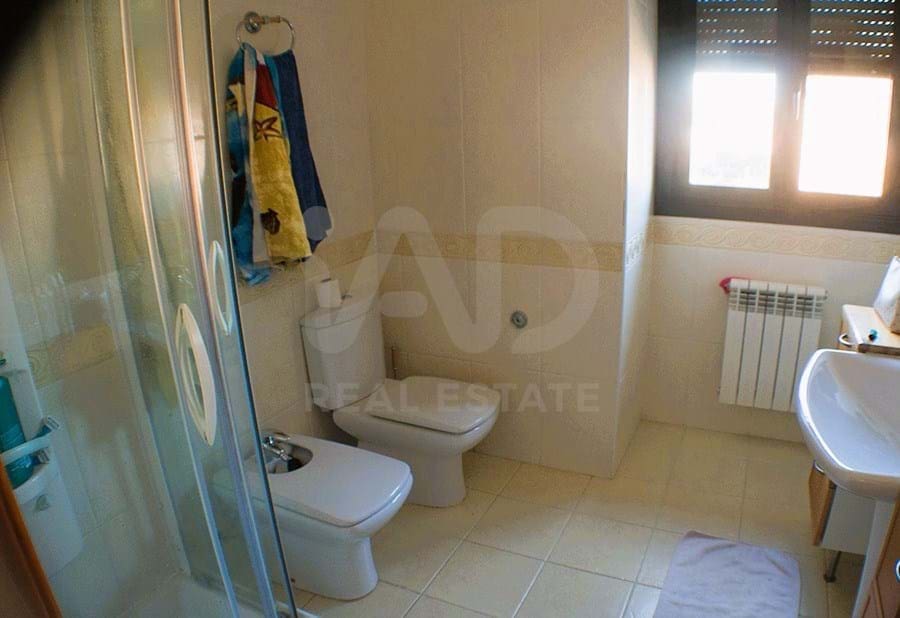 4 slaapkamer Villa te koop in Leon stad met garage - € 365.000 (Ref: 9991308)