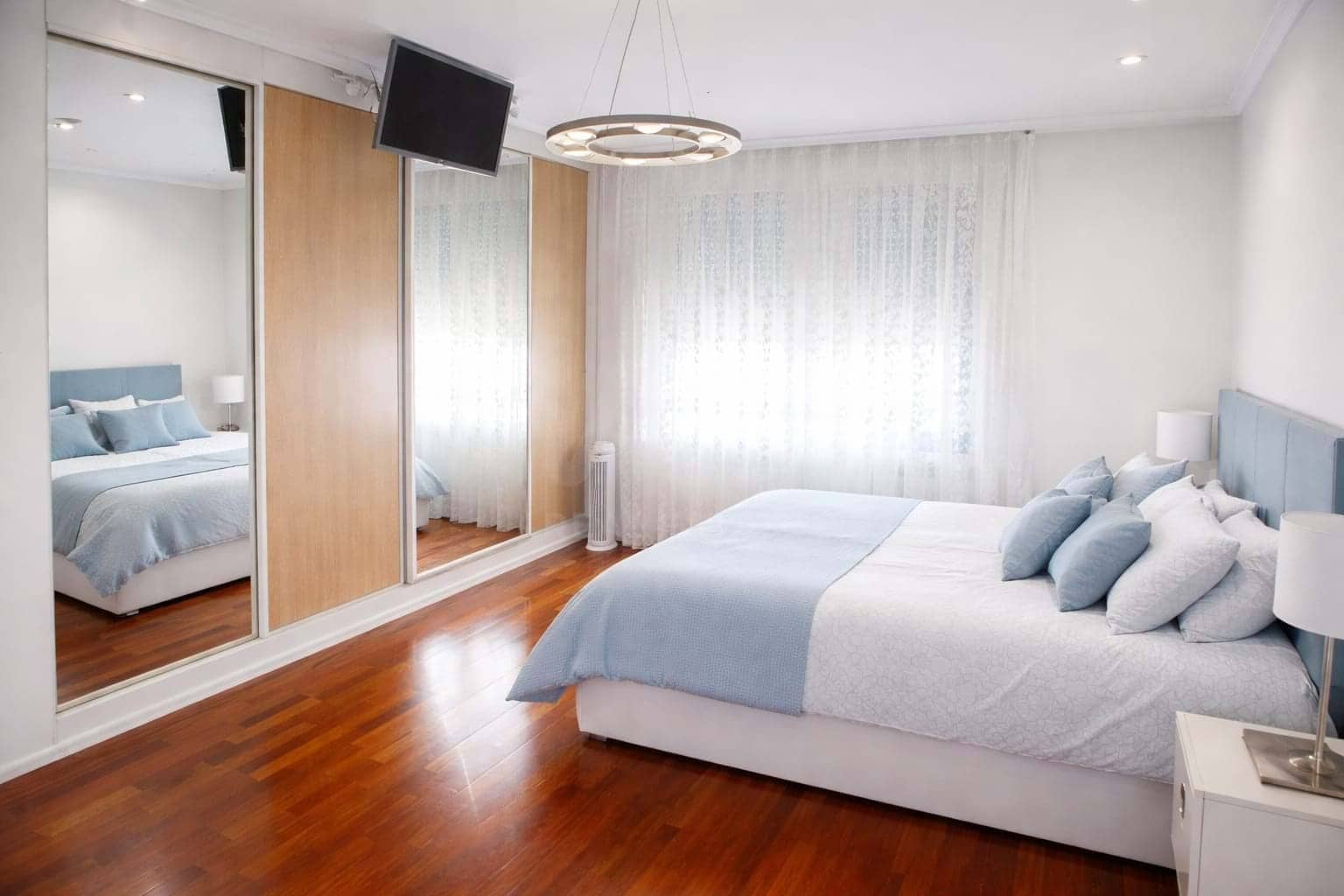 4 slaapkamer Villa te koop in Leon stad met garage - € 365.000 (Ref: 9991308)