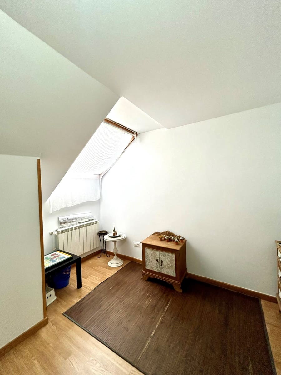 3 camera da letto Appartamento in vendita in Leon citta con garage - 179.000 € (Rif: 9991310)