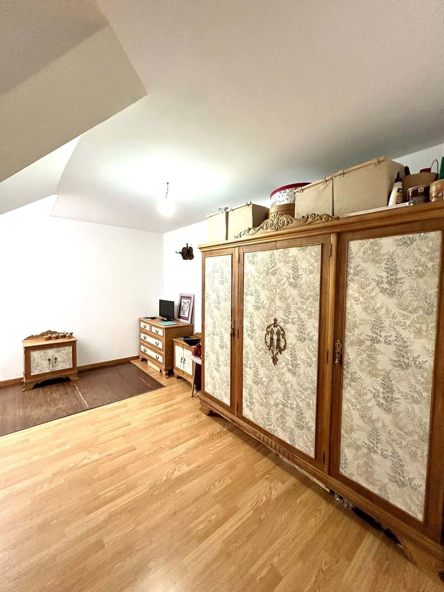 3 camera da letto Appartamento in vendita in Leon citta con garage - 179.000 € (Rif: 9991310)