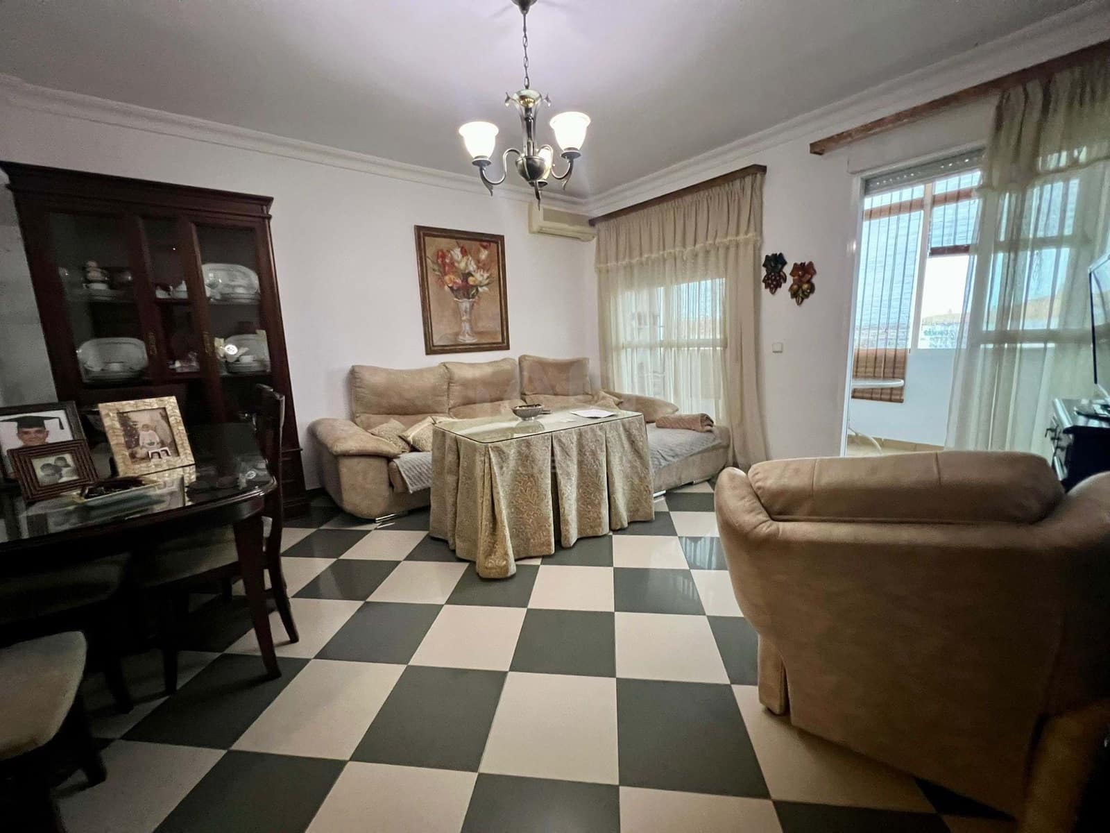 3 makuuhuone Huoneisto myytävänä paikassa Huelva kaupunki - 132 000 € (Ref: 9991313)