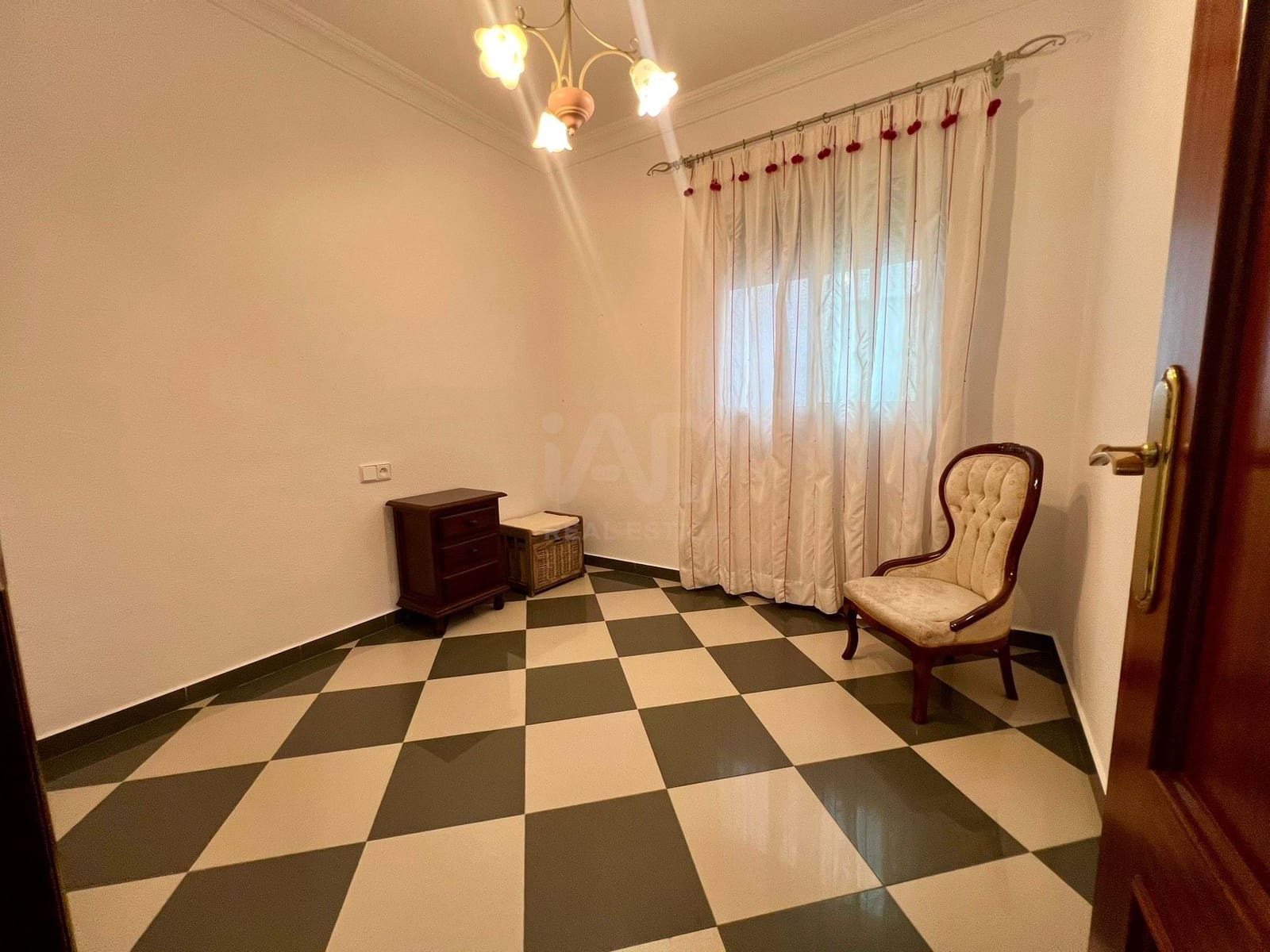 3 makuuhuone Huoneisto myytävänä paikassa Huelva kaupunki - 132 000 € (Ref: 9991313)