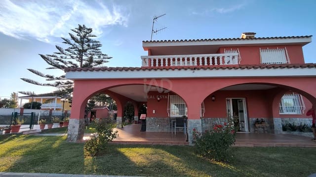 5 Zimmer Villa zu verkaufen in El Grau de Castelló, Castelló de la Plana mit Pool Garage - 405.000 € (Ref: 9991316)