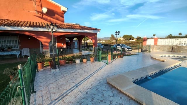 5 Zimmer Villa zu verkaufen in El Grau de Castelló, Castelló de la Plana mit Pool Garage - 405.000 € (Ref: 9991316)