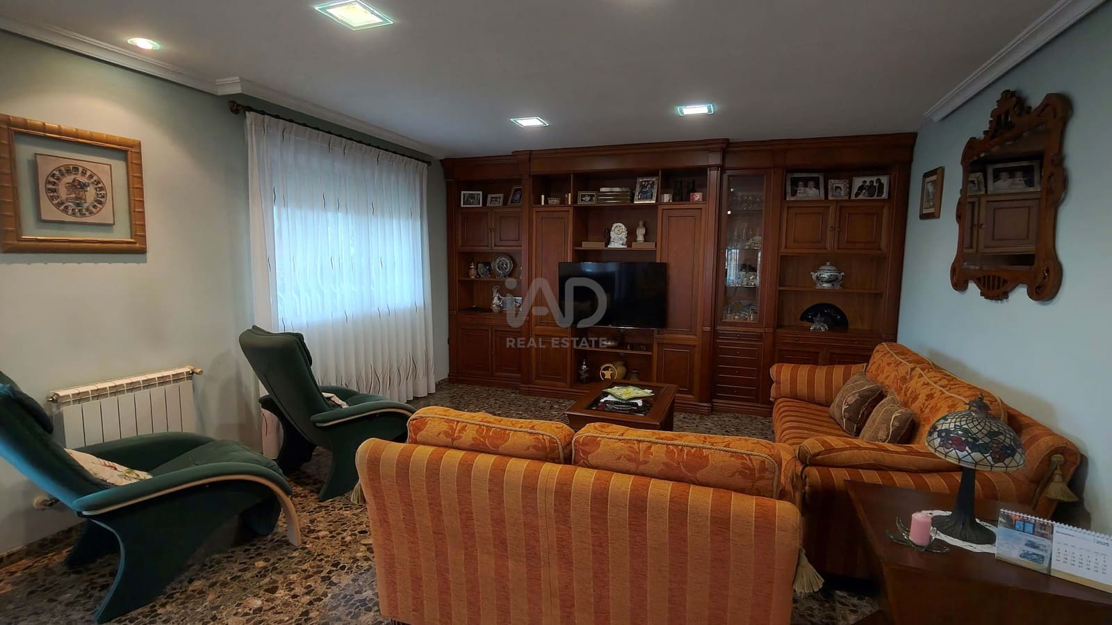 5 Zimmer Villa zu verkaufen in El Grau de Castello mit Pool Garage - 405.000 € (Ref: 9991316)