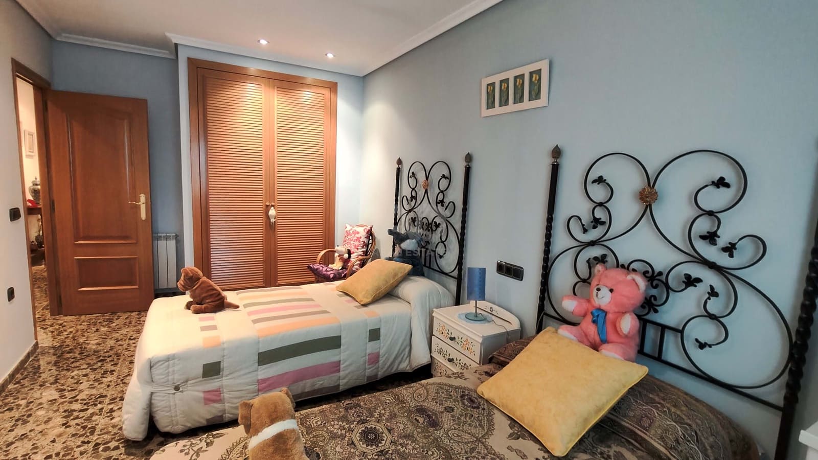 5 Zimmer Villa zu verkaufen in El Grau de Castello mit Pool Garage - 405.000 € (Ref: 9991316)