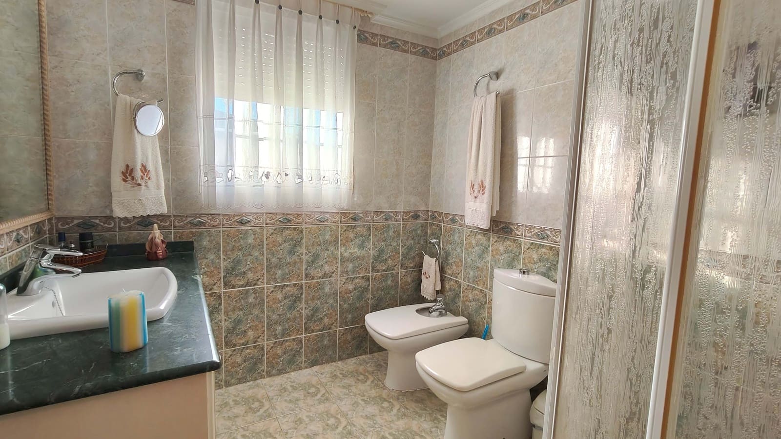 5 Zimmer Villa zu verkaufen in El Grau de Castello mit Pool Garage - 405.000 € (Ref: 9991316)