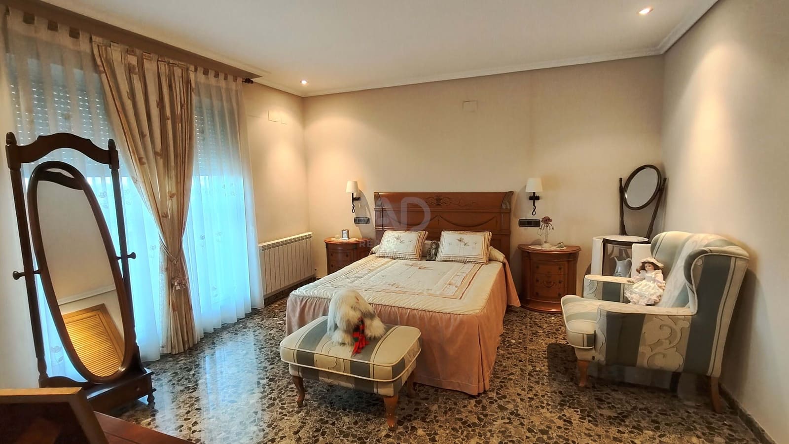 5 Zimmer Villa zu verkaufen in El Grau de Castello mit Pool Garage - 405.000 € (Ref: 9991316)