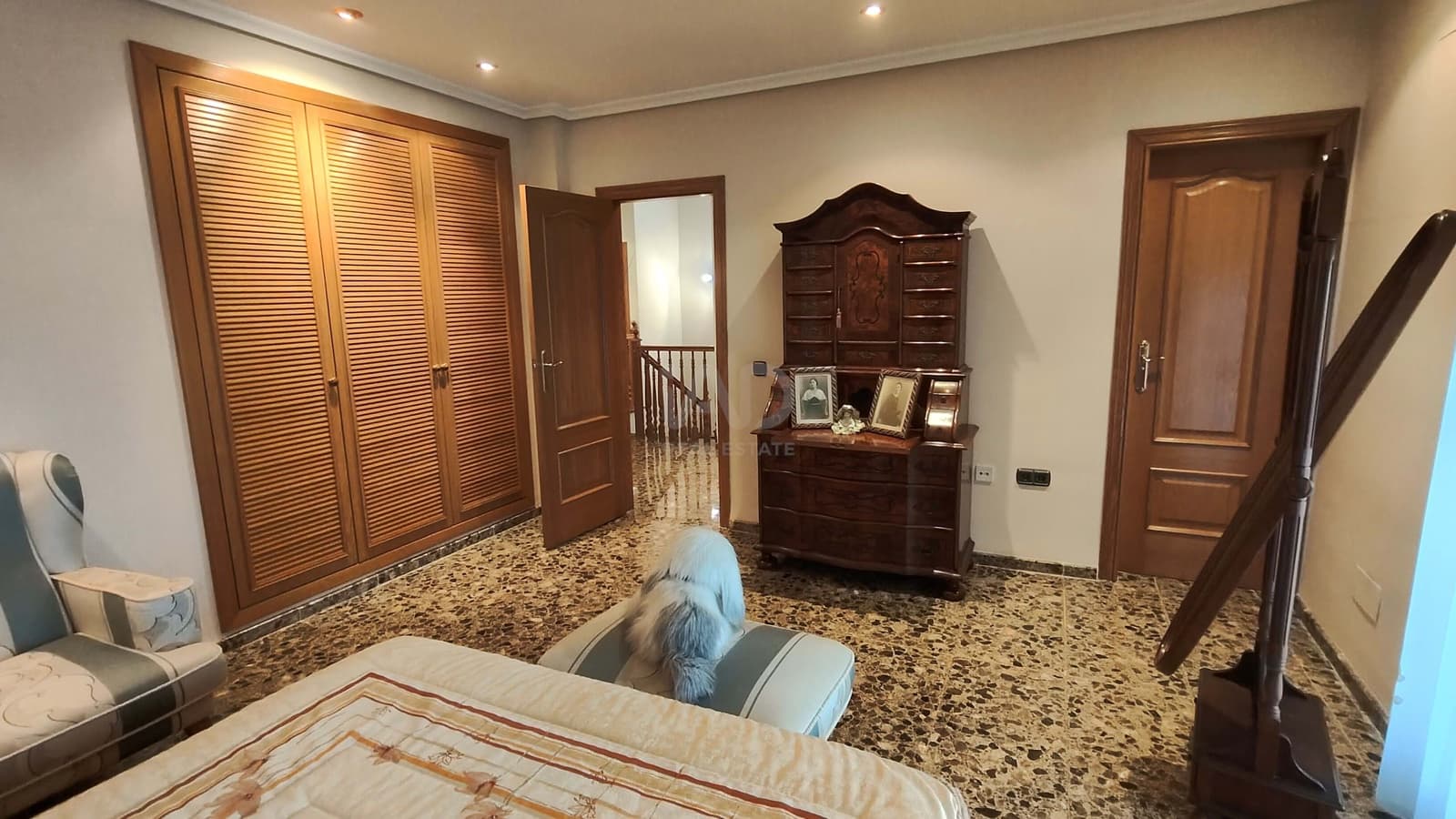 5 Zimmer Villa zu verkaufen in El Grau de Castello mit Pool Garage - 405.000 € (Ref: 9991316)