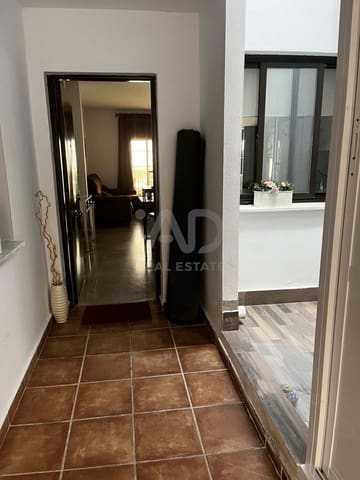 2 soverom Hus til salgs i Huelva by med svømmebasseng garasje - € 198 000 (Ref: 9991318)