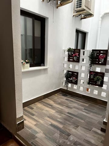 2 soverom Hus til salgs i Huelva by med svømmebasseng garasje - € 198 000 (Ref: 9991318)