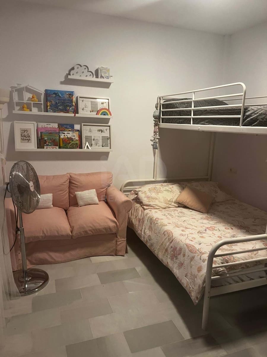 2 soverom Hus til salgs i Huelva by med svømmebasseng garasje - € 198 000 (Ref: 9991318)
