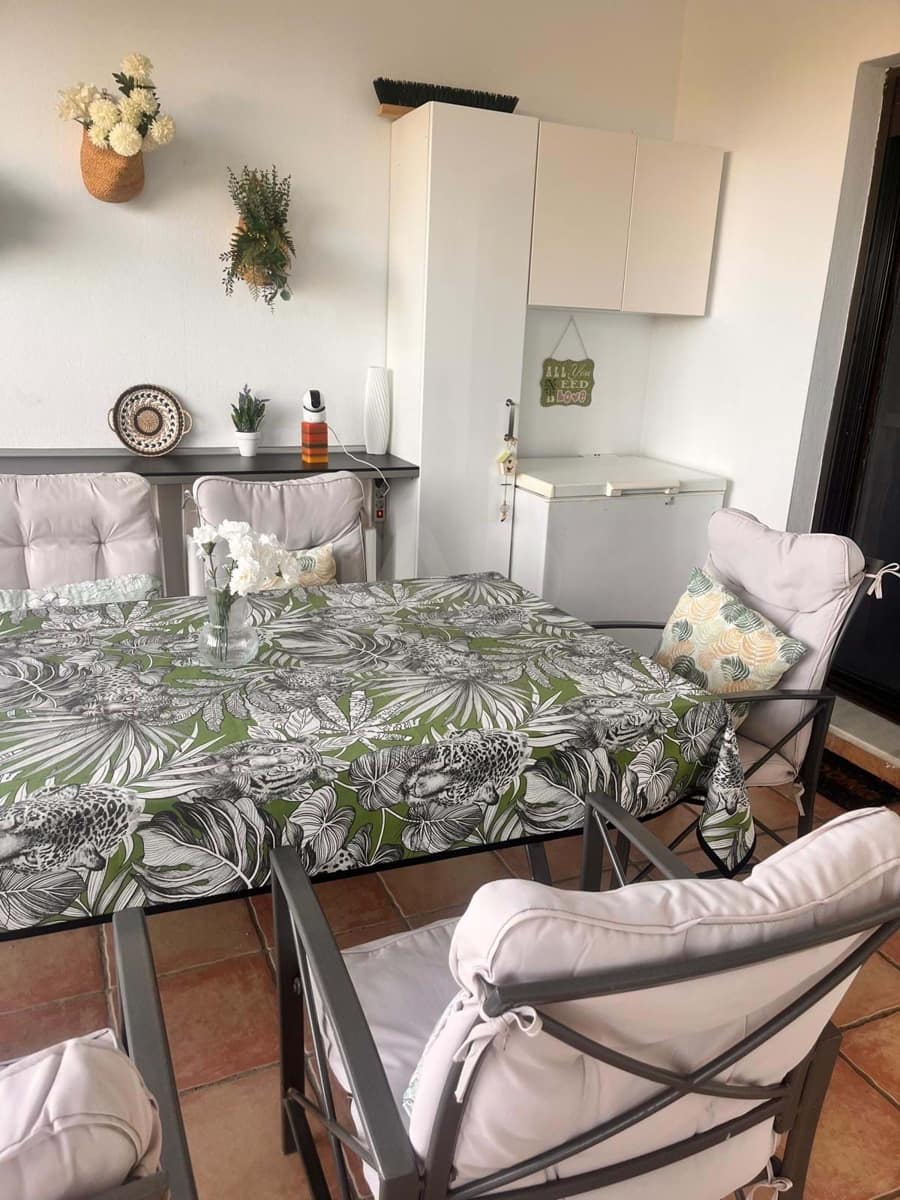 2 soverom Hus til salgs i Huelva by med svømmebasseng garasje - € 198 000 (Ref: 9991318)