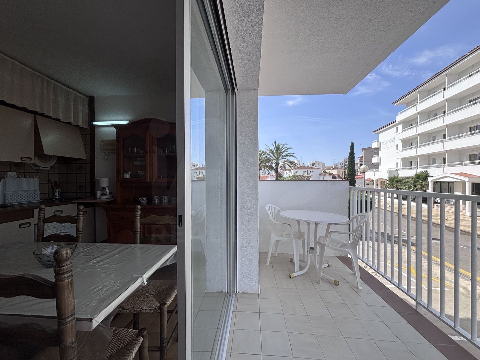 Lägenhet till salu i Girona stad - 105 000 € (Ref: 9991321)