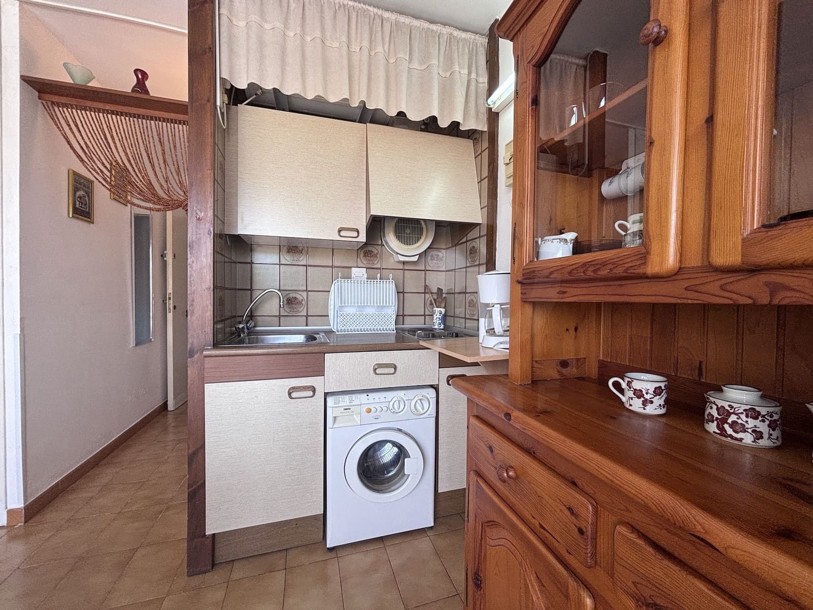 Lägenhet till salu i Girona stad - 105 000 € (Ref: 9991321)