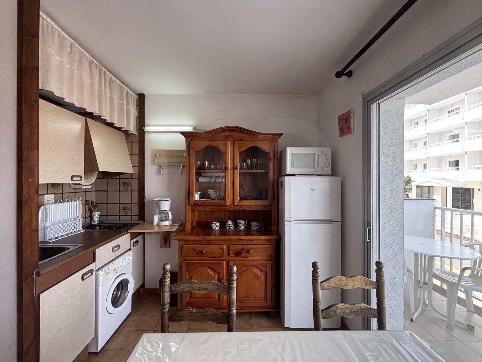 Lägenhet till salu i Girona stad - 105 000 € (Ref: 9991321)