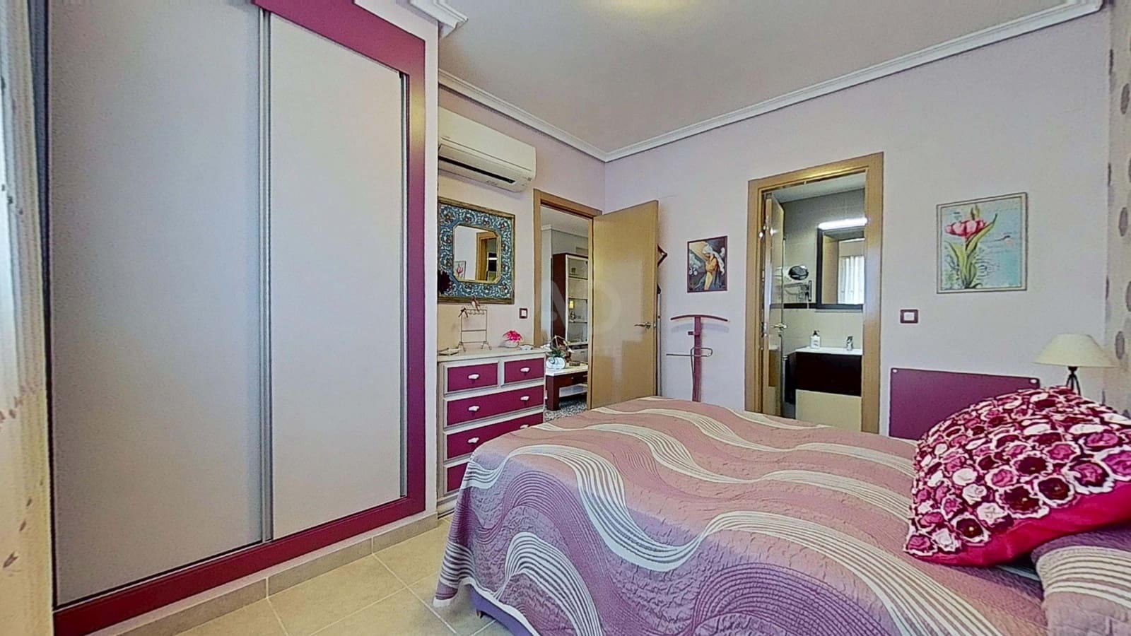2 soverom Leilighet til salgs i Oropesa  med svømmebasseng garasje - € 168 000 (Ref: 9991322)