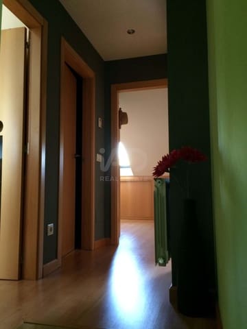 3 bedroom Apartment for sale in León city with garage - € 164,000 (Ref: 9991325)