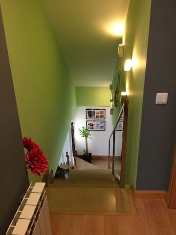 3 bedroom Apartment for sale in León city with garage - € 164,000 (Ref: 9991325)