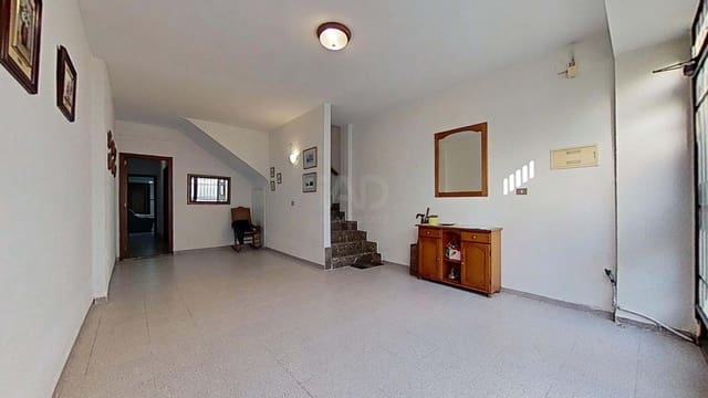 Adosado de 6 habitaciones en Vila-real en venta con garaje - 339.000 € (Ref: 9991329)
