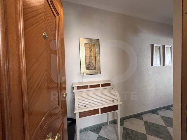 3 slaapkamer Appartement te koop in Lepe met garage - € 159.900 (Ref: 9991330)