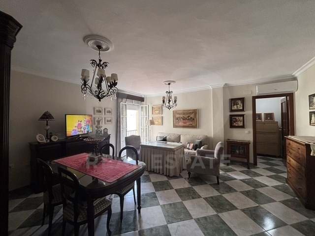 3 slaapkamer Appartement te koop in Lepe met garage - € 159.900 (Ref: 9991330)
