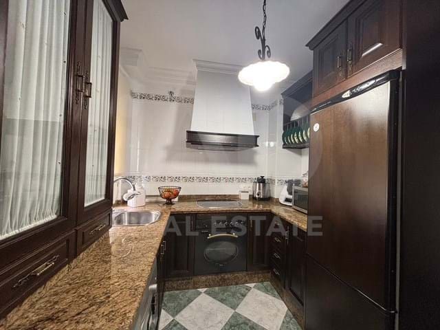 3 slaapkamer Appartement te koop in Lepe met garage - € 159.900 (Ref: 9991330)