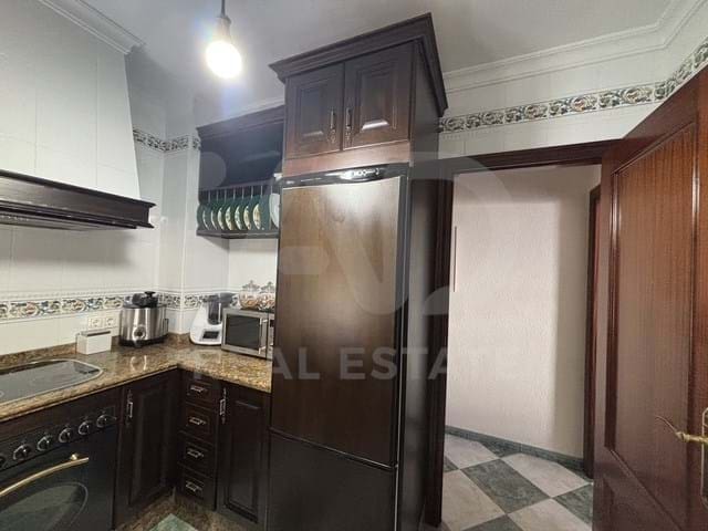3 slaapkamer Appartement te koop in Lepe met garage - € 159.900 (Ref: 9991330)