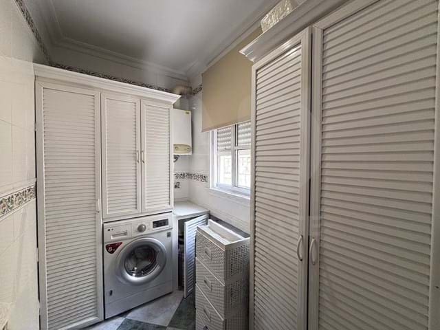 3 slaapkamer Appartement te koop in Lepe met garage - € 159.900 (Ref: 9991330)