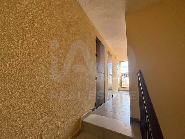 3 slaapkamer Appartement te koop in Lepe met garage - € 159.900 (Ref: 9991330)