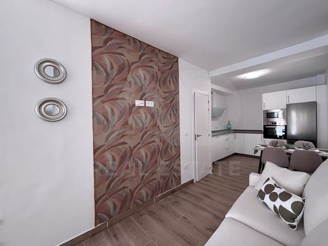 2 soveværelse Byhus til salg i Huelva by - € 279.800 (Ref: 9991331)
