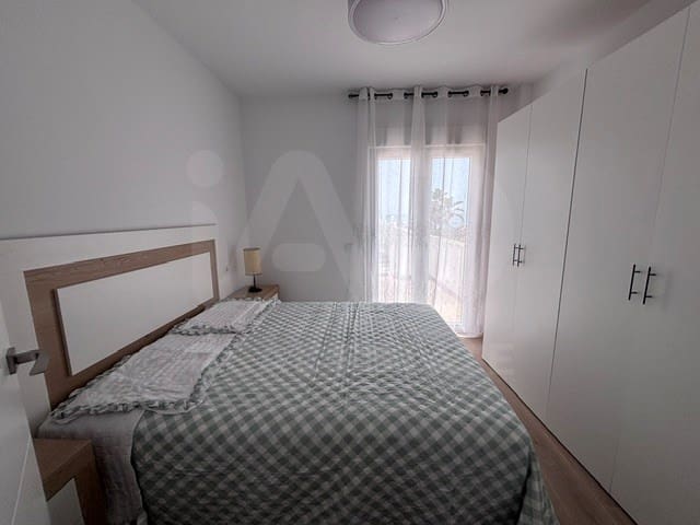 2 soveværelse Byhus til salg i Huelva by - € 279.800 (Ref: 9991331)