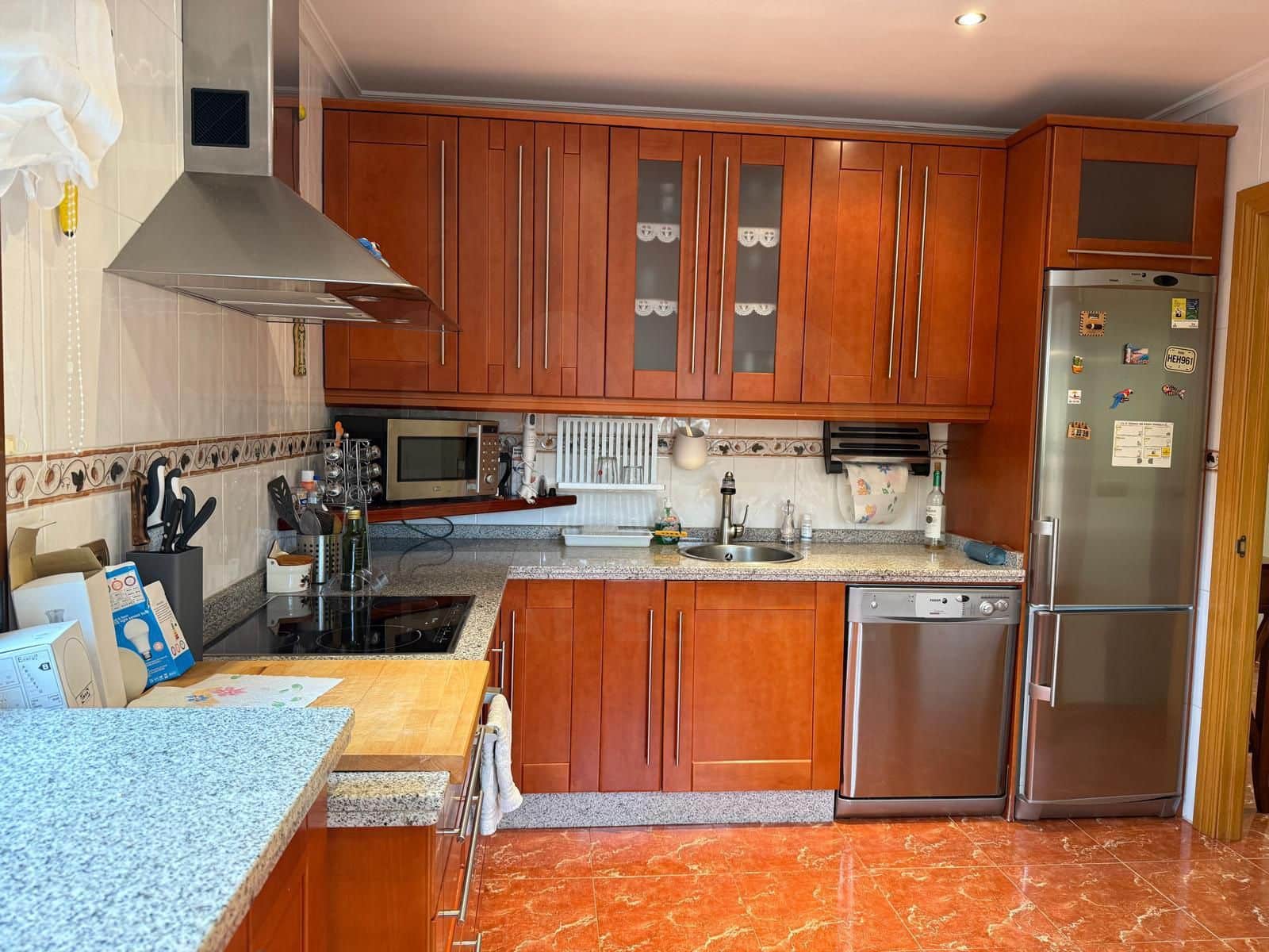 4 camera da letto Villa in vendita in Leon citta con garage - 320.000 € (Rif: 9991332)