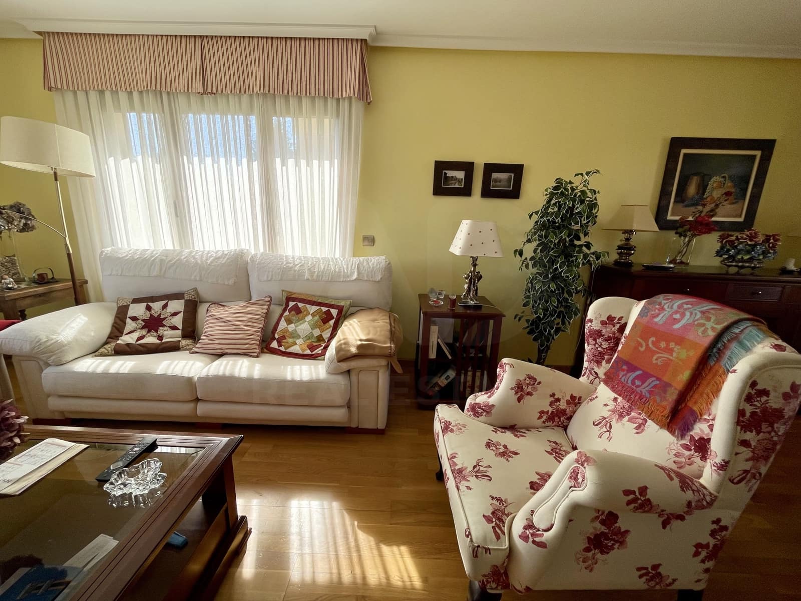 4 camera da letto Villa in vendita in Leon citta con garage - 320.000 € (Rif: 9991332)