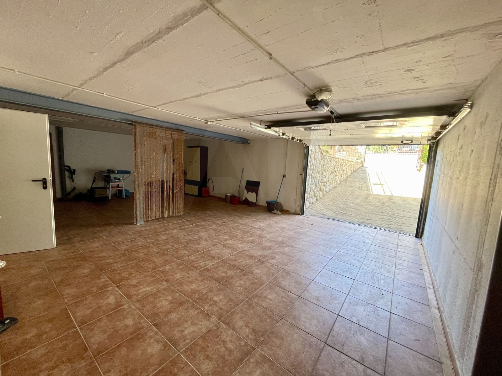 4 camera da letto Villa in vendita in Leon citta con garage - 320.000 € (Rif: 9991332)