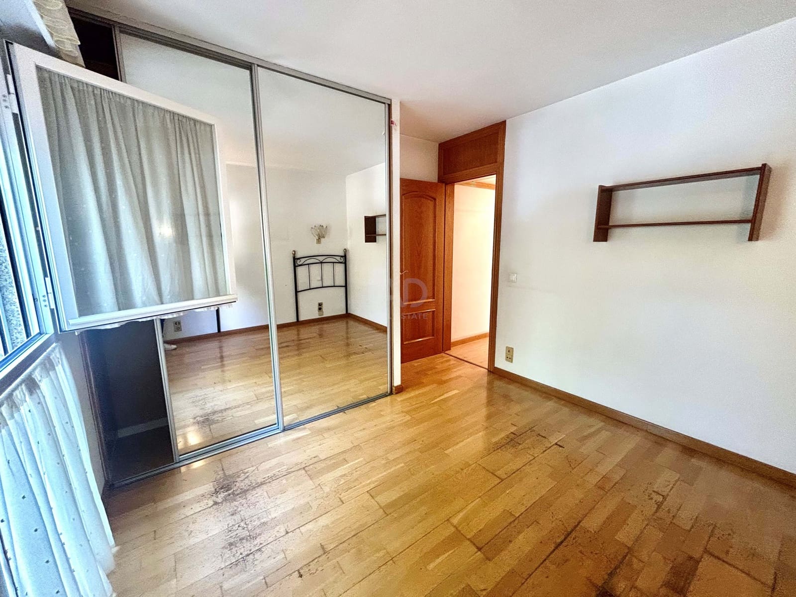 4 camera da letto Appartamento in vendita in Barcelona citta con piscina - 320.000 € (Rif: 9991334)