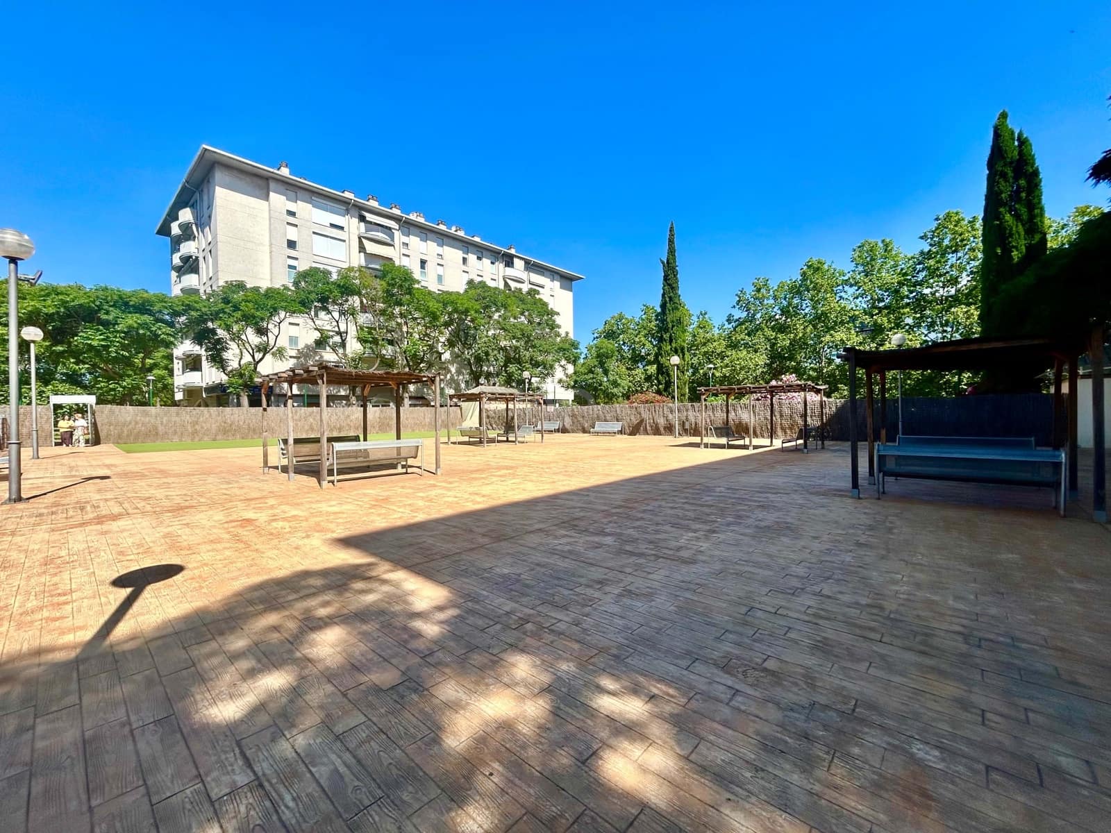 4 camera da letto Appartamento in vendita in Barcelona citta con piscina - 320.000 € (Rif: 9991334)