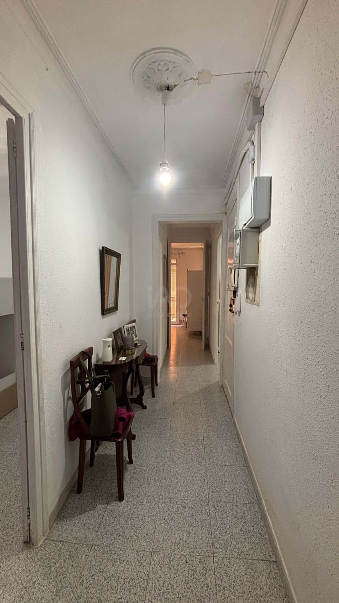2 soverom Leilighet til salgs i Barcelona by - € 270 000 (Ref: 9991336)
