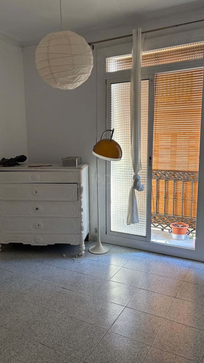 2 soverom Leilighet til salgs i Barcelona by - € 270 000 (Ref: 9991336)