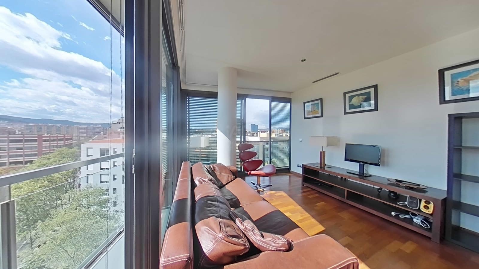2 soveværelse Lejlighed til salg i Barcelona by - € 645.000 (Ref: 9991337)