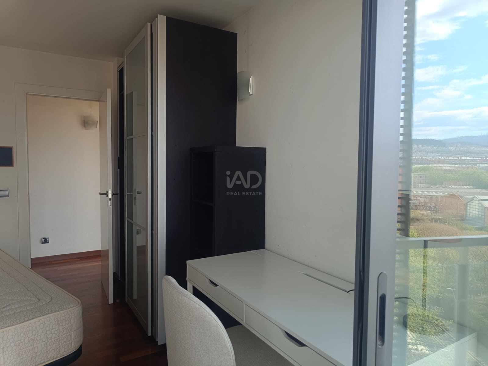 2 soveværelse Lejlighed til salg i Barcelona by - € 645.000 (Ref: 9991337)